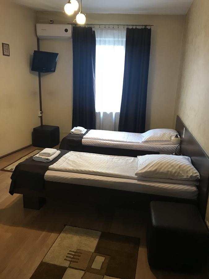 Pension Cleopatra Târgu-Mureş Buitenkant foto